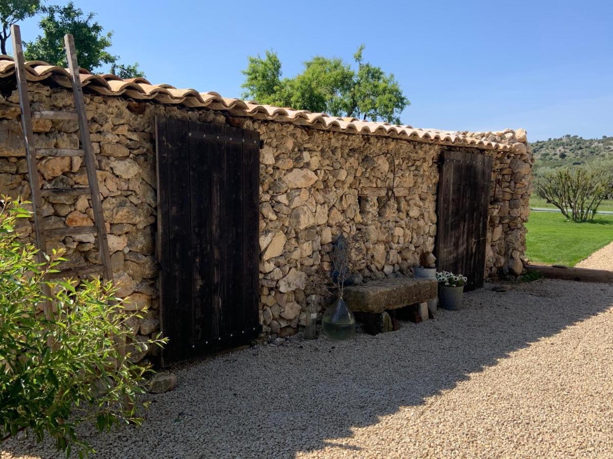 La Bergerie De Cigalon Bed & Breakfast Mouries Exterior photo